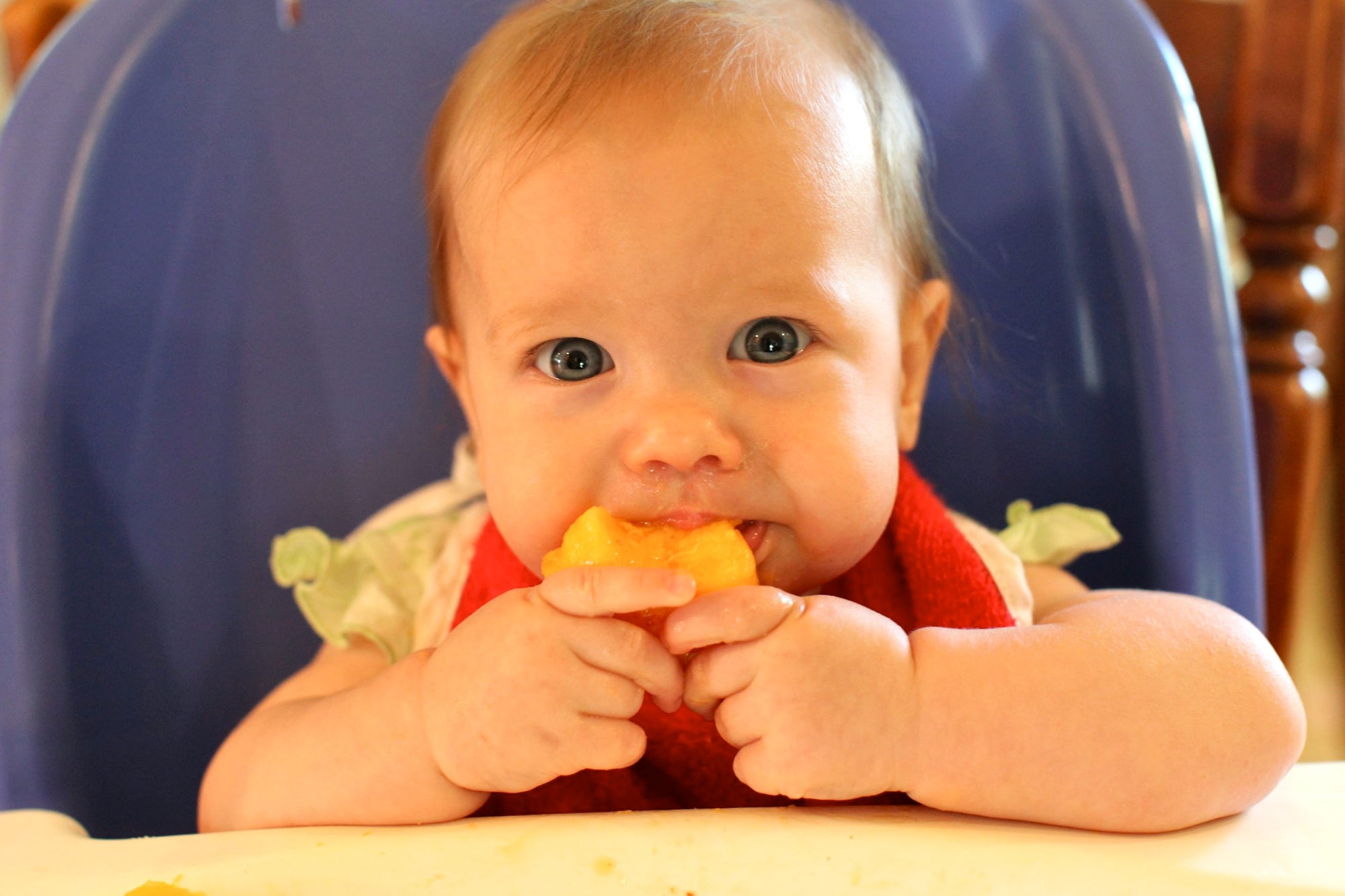 8 REASONS WHY YOU SHOULD WAIT UNTIL YOUR BABY IS 6 MONTHS OLD TO FEED THEM SOLIDS